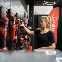 FX004 - 3D-Wandhalterung für 12V Batterien